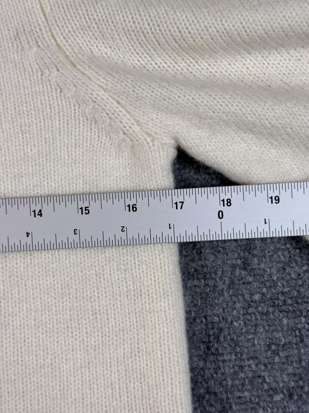 Women’s Moth Ivory Ribbed-Knit Mock Neck Keyhole Bell Sleeve Sweater Size M - Picture 4 of 8